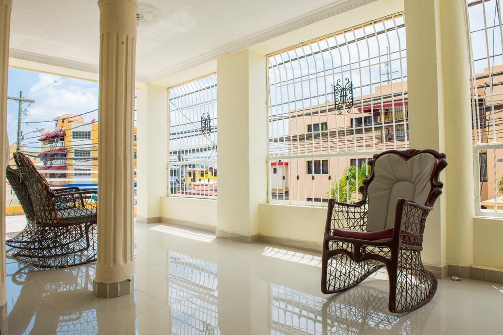 Tropical Island Apartahotel La Viva Exterior photo