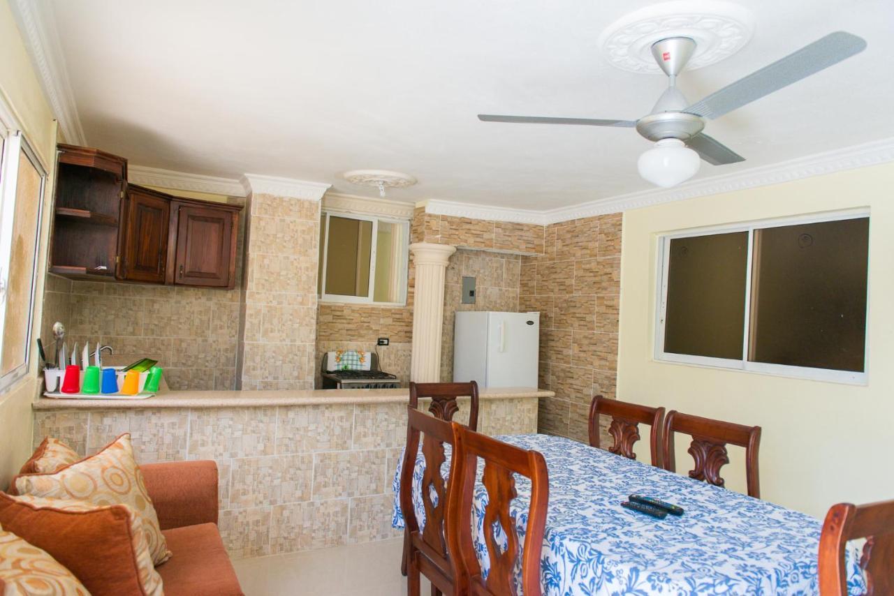 Tropical Island Apartahotel La Viva Exterior photo