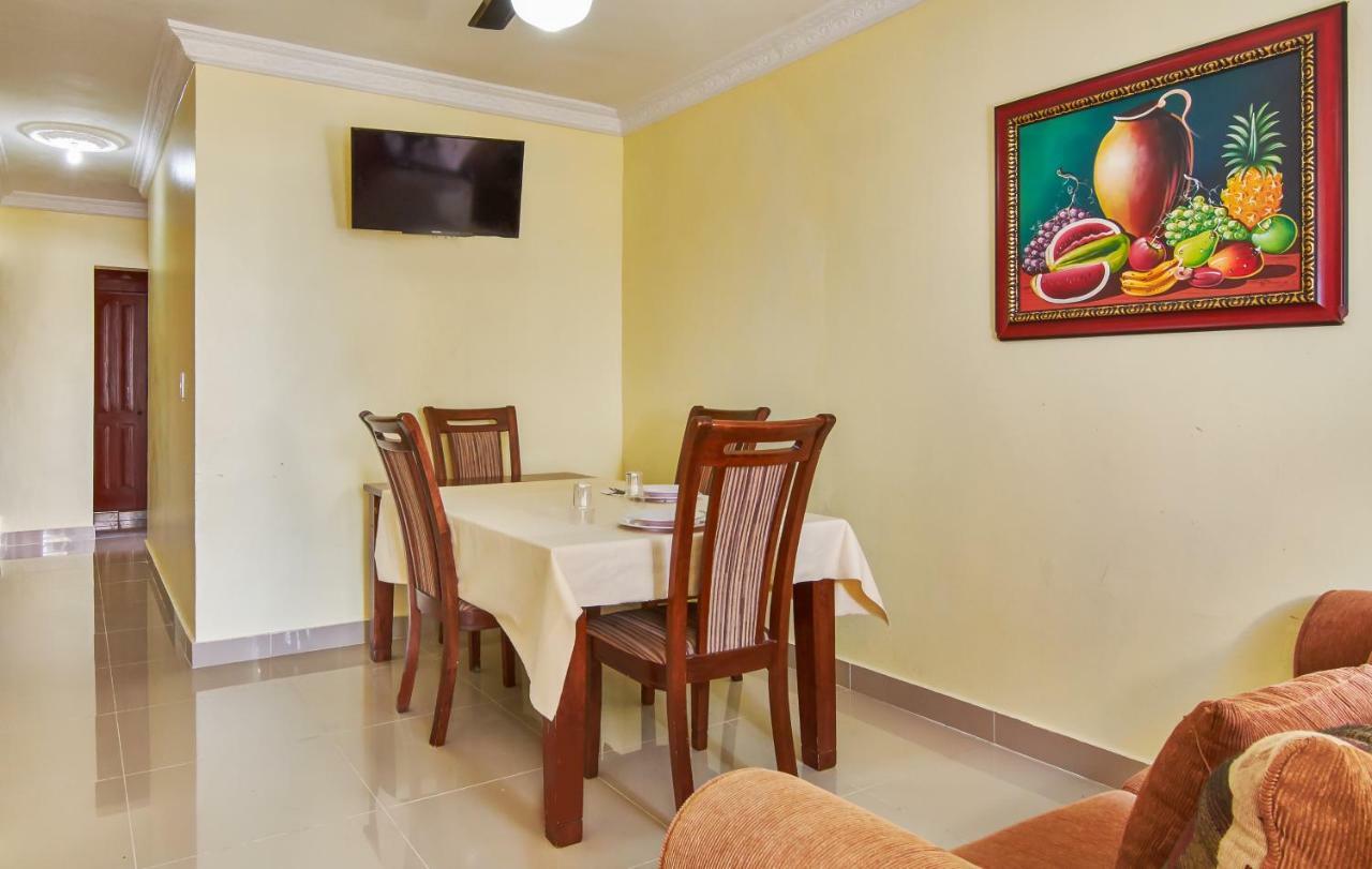Tropical Island Apartahotel La Viva Exterior photo