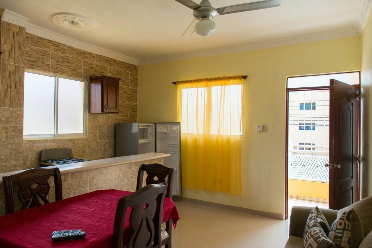 Tropical Island Apartahotel La Viva Exterior photo