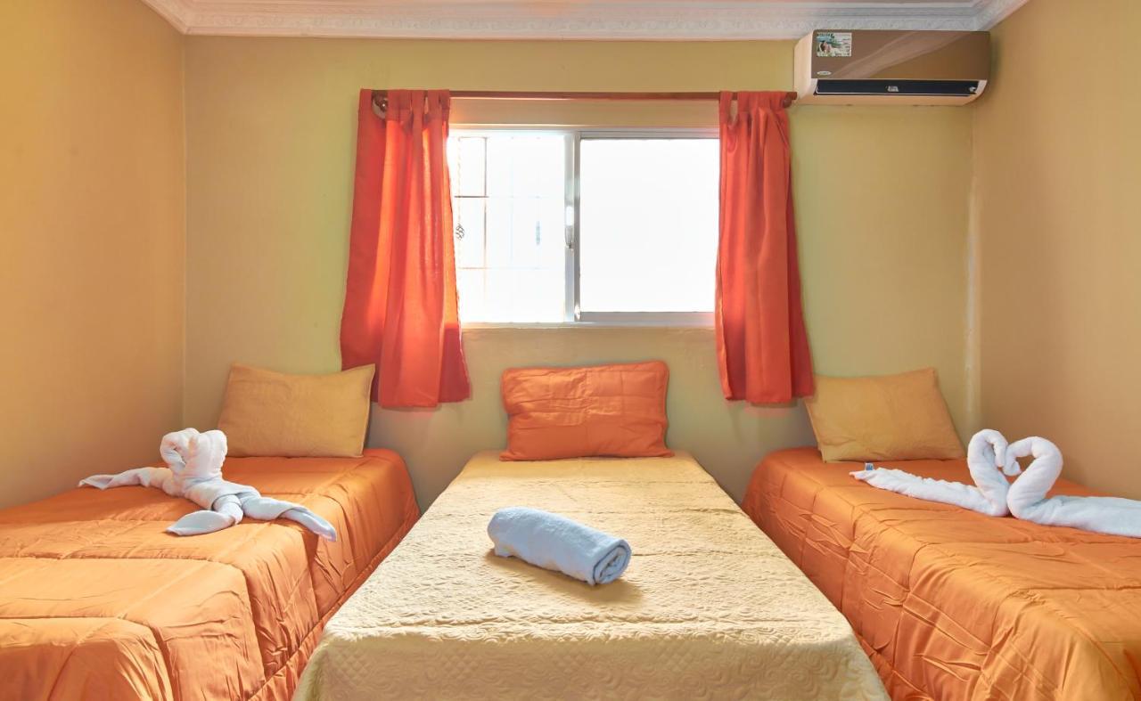 Tropical Island Apartahotel La Viva Exterior photo